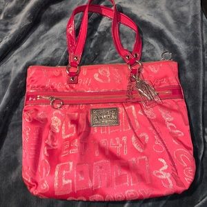 Hotpink Coach Poppy Tote